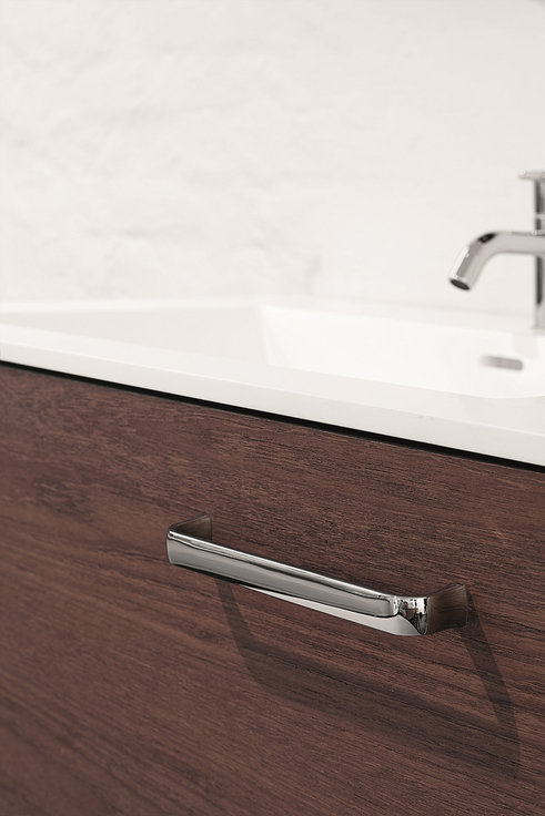 Furnipart - Common - greb i zink blank krom CC160mm L170mm B19/16mm H30mm